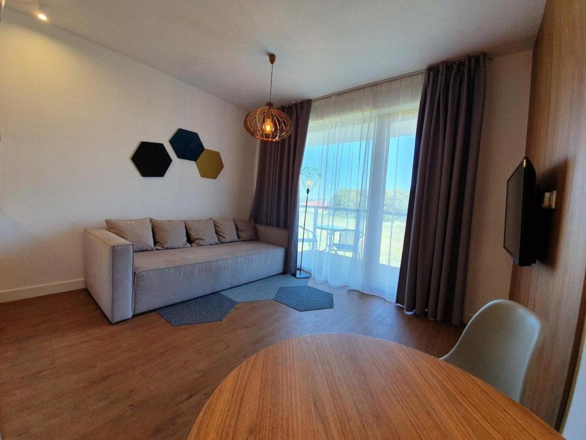 Prywatne Apartamenty W Hotelu - 365Pam Sarbinowo Exterior photo
