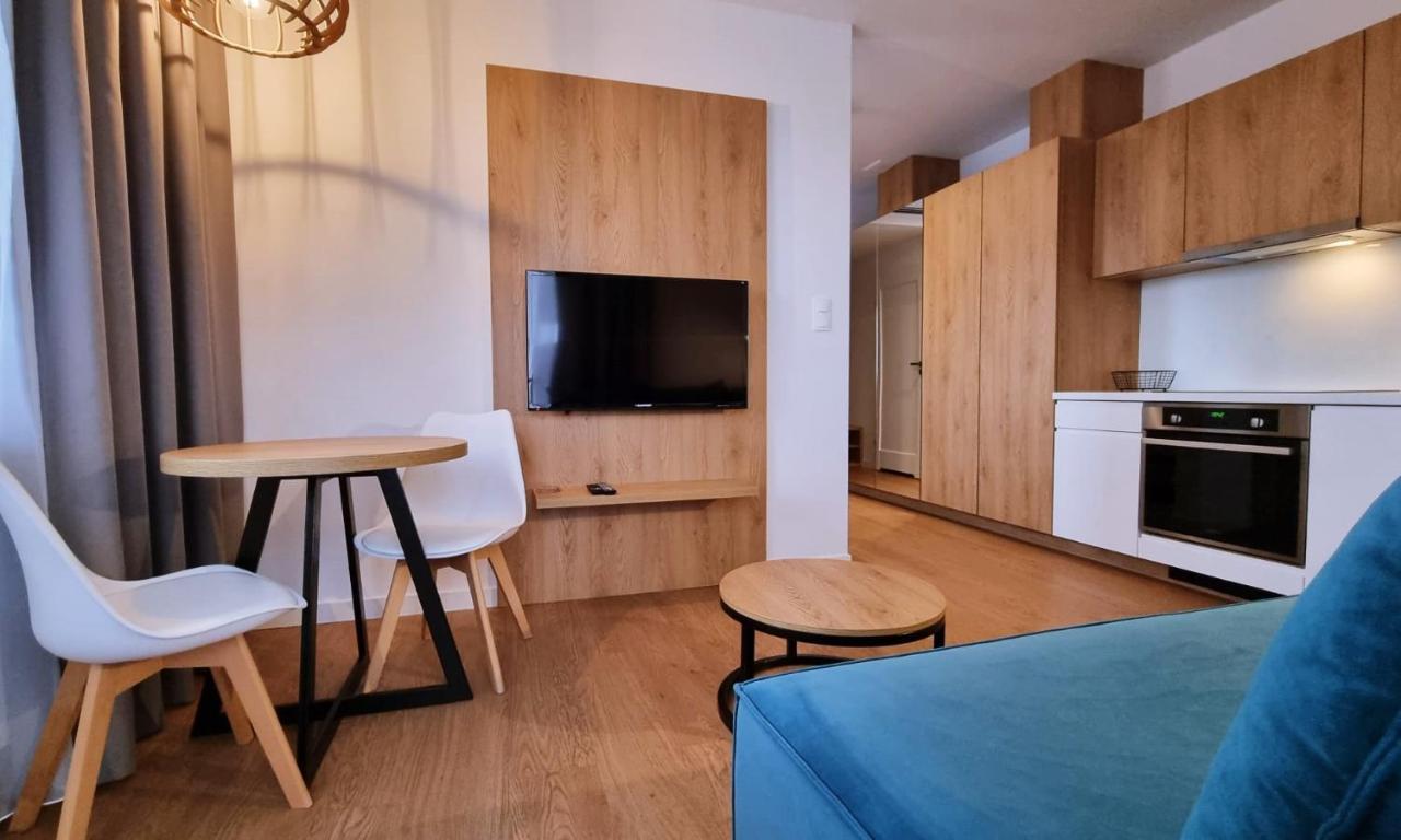 Prywatne Apartamenty W Hotelu - 365Pam Sarbinowo Exterior photo